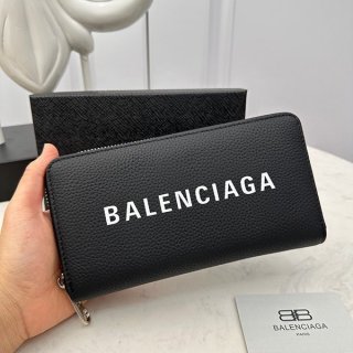 【人気商品】バレンシアガ 折り財布 本物 666054