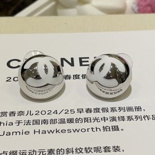 高級ブランドシャネル レプリカ CCマーク ピアス スタッド スタッズ shc86441 高級ブランドシャネル レプリカ CCマーク ピアス スタッド スタッズ shc86441