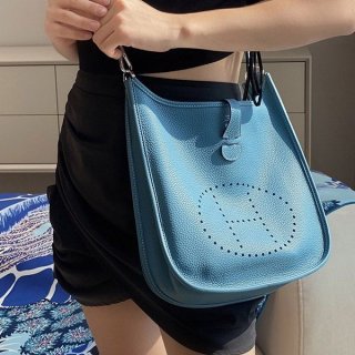 入手困難☆完売必至 エルメス Evelyne III 29 エブリンPM ern33753 入手困難☆完売必至 エルメス Evelyne III 29 エブリンPM ern33753