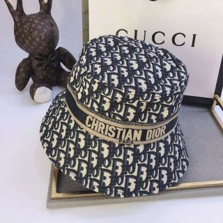 春もの新作 ディオール バケットハット コピー☆cd oblique リバーシブル ハット deq04023 春もの新作 ディオール バケットハット コピー☆cd oblique リバーシブル ハット deq04023