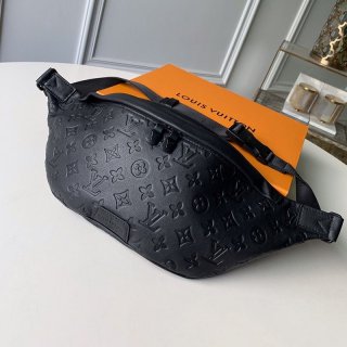 新作 ルイヴィトン ショルダーバッグ コピー メンズ ディスカバリー バムバッグ M44388 新作 ルイヴィトン ショルダーバッグ コピー メンズ ディスカバリー バムバッグ M44388