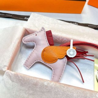 セール新作エルメス ロデオ ペガサス 本物 チャーム erc20837 セール新作エルメス ロデオ ペガサス 本物 チャーム erc20837