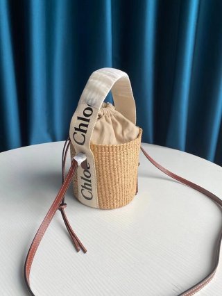 大人気 クロエ woody 本物 かごバッグ スモールカゴバッグ chu16798 大人気 クロエ woody 本物 かごバッグ スモールカゴバッグ chu16798