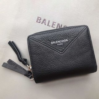 ★関税込★バレンシアガ 財布 コピー★ロゴ CASH ファスナー 財布 bao73136 ★関税込★バレンシアガ 財布 コピー★ロゴ CASH ファスナー 財布 bao73136