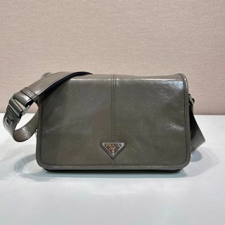 ビジネスもプライベートも《プラダ》レザーショルダーバッグ コピー pus78685 ビジネスもプライベートも《プラダ》レザーショルダーバッグ コピー pus78685