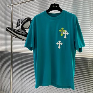 入手困難 クロムハーツ セメタリークロス コピーロゴTシャツ Kur64131 入手困難 クロムハーツ セメタリークロス コピーロゴTシャツ Kur64131