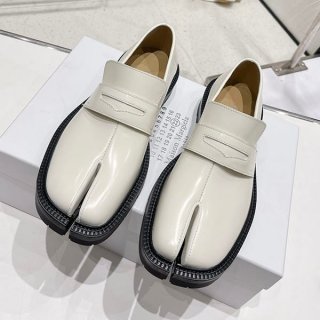 おすすめメゾンマルジェラ 本物 タビ ローファー シューズ Maz35800 おすすめメゾンマルジェラ 本物 タビ ローファー シューズ Maz35800