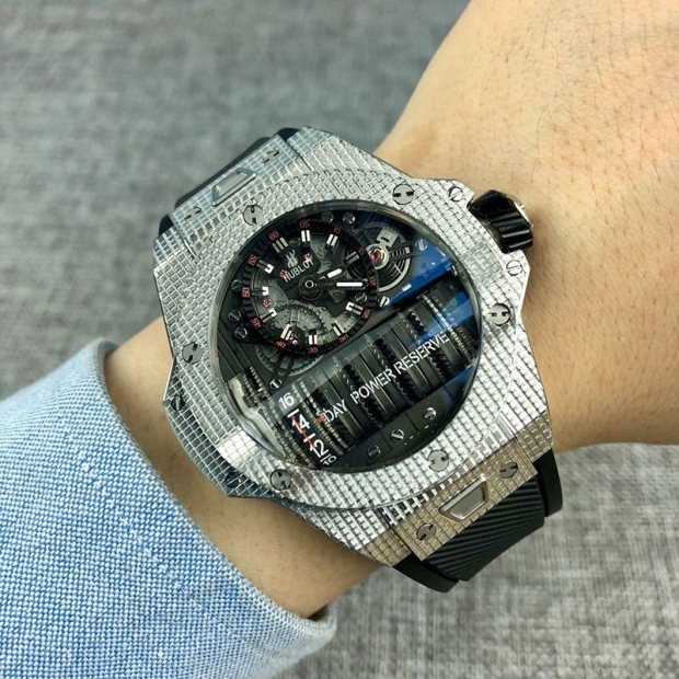 希少色ウブロ 本物 ビッグバン MP-11 14 デイ パワーリザーブ サファイア 限定200本 hua97770