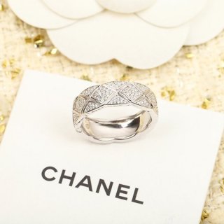 シャネル ココ クラッシュ コピーコレクション フルダイアモンド リング shi87955 シャネル ココ クラッシュ コピーコレクション フルダイアモンド リング shi87955