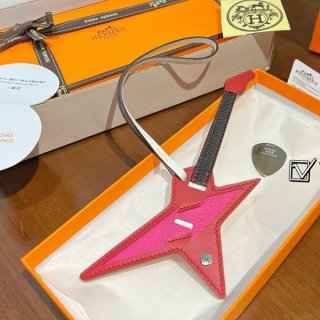 超希少★レア!ステンレススチールのギターピック付きエルメスRockチャーム ers30828 超希少★レア!ステンレススチールのギターピック付きエルメスRockチャーム ers30828
