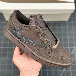 人気No1 トラヴィススコット エアジョーダン1 ロー ベルベットブラウン DM7866-202 人気No1 トラヴィススコット エアジョーダン1 ロー ベルベットブラウン DM7866-202