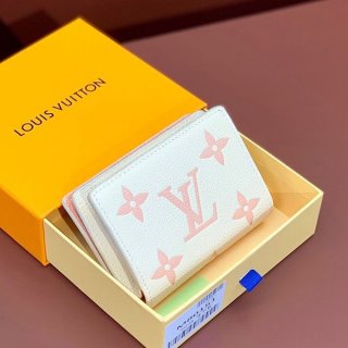ルイヴィトン ポルトフォイユクレア 財布 本物 注目度抜群! M8192 ルイヴィトン ポルトフォイユクレア 財布 本物 注目度抜群! M8192