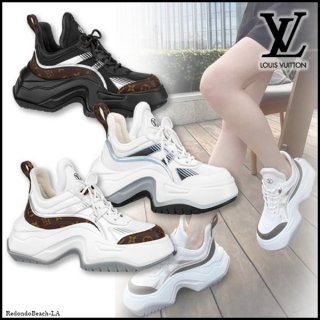 北川景子愛用厚底スニーカー★ルイヴィトン LV アークライト 2.0ライン スニーカー【厚底でお洒落★】 1ABHZQ 北川景子愛用厚底スニーカー★ルイヴィトン LV アークライト 2.0ライン スニーカー【厚底でお洒落★】 1ABHZQ