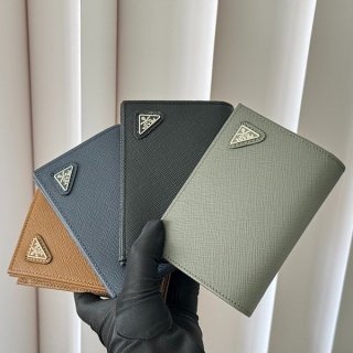プラダ☆スモール サフィアーノ 本物 レザー ウォレット 4色 2MV021 プラダ☆スモール サフィアーノ 本物 レザー ウォレット 4色 2MV021