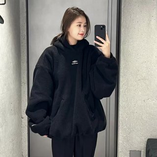 バレンシアガ ロゴ パーカー 本物 hooded fleece jacket with hood Black 810113TQQ02 バレンシアガ ロゴ パーカー 本物 hooded fleece jacket with hood Black 810113TQQ02