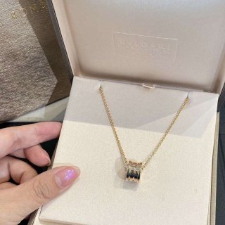 超話題!ブルガリ ビーゼロワン 本物 ネックレス ゴールド お洒落に S360 Buf44975 超話題!ブルガリ ビーゼロワン 本物 ネックレス ゴールド お洒落に S360 Buf44975