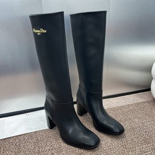 セレブ多数愛用ディオール D-Town ヒールブーツ 本物 dea41733 セレブ多数愛用ディオール D-Town ヒールブーツ 本物 dea41733