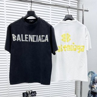 ギフトに最適バレンシアガ Tape Type Tシャツ 本物 ロゴ 半袖 コットン 2色 bap73141 ギフトに最適バレンシアガ Tape Type Tシャツ 本物 ロゴ 半袖 コットン 2色 bap73141