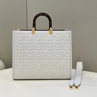 争奪戦フェンディ サンシャイン 本物 ミディ レザー トートバッグ feq38838 争奪戦フェンディ サンシャイン 本物 ミディ レザー トートバッグ feq38838