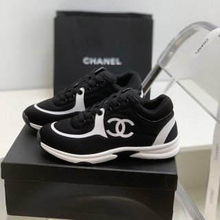 【争奪戦】シャネル 超限定大きなCCがお目立ちスニーカーコピーN級品 shm49665 【争奪戦】シャネル 超限定大きなCCがお目立ちスニーカーコピーN級品 shm49665