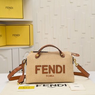 大人気!フェンディ コピー バイ ザ ウェイ ナチュラルストロー ボストンバッグ fea91365 大人気!フェンディ コピー バイ ザ ウェイ ナチュラルストロー ボストンバッグ fea91365