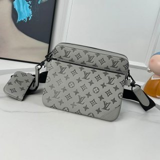 素敵なルイヴィトン n級品 トリオメッセンジャーショルダーバッグ M46603 素敵なルイヴィトン n級品 トリオメッセンジャーショルダーバッグ M46603