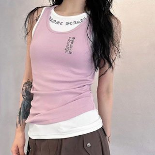 《大人気》クロムハーツ サイド ロゴ タンクトップ ヴァーティカルロゴ プリント Kuy48366 《大人気》クロムハーツ サイド ロゴ タンクトップ ヴァーティカルロゴ プリント Kuy48366