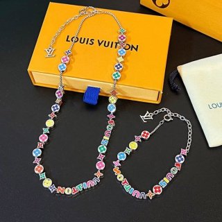 ルイヴィトン モノグラム カラーズ ネックレス vus10682 ルイヴィトン モノグラム カラーズ ネックレス vus10682