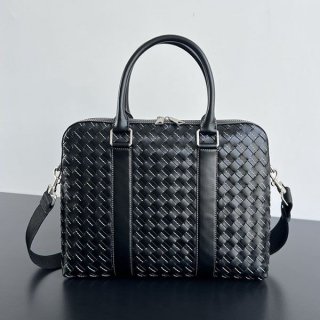 ボッテガヴェネタ ラージ クラシック ブリーフケース イントレ bos77531 ボッテガヴェネタ ラージ クラシック ブリーフケース イントレ bos77531