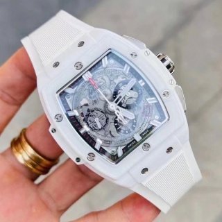 ウブロ スピリット オブ ビッグバン 本物 チタニウム ホワイト 641.HX.0173.LR ウブロ スピリット オブ ビッグバン 本物 チタニウム ホワイト 641.HX.0173.LR