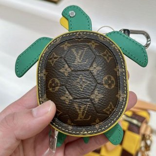 確保済み ルイヴィトン タートル ポーチ コピー バッグチャーム vuv10356 確保済み ルイヴィトン タートル ポーチ コピー バッグチャーム vuv10356
