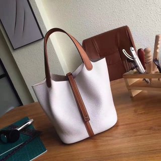 ☆超人気☆エルメス ピコタンロック本物 PM18シルバー金具 eru57082 ☆超人気☆エルメス ピコタンロック本物 PM18シルバー金具 eru57082