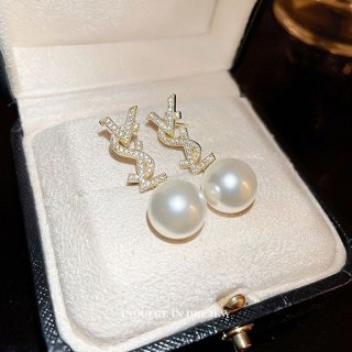 超希少!サンローラン パール イヤリング 本物 188035YSL 超希少!サンローラン パール イヤリング 本物 188035YSL
