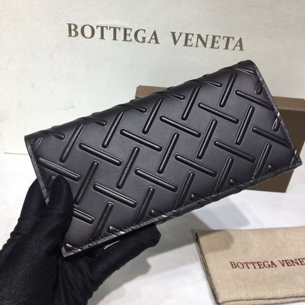 累積売上総額第１位！ボッテガヴェネタ 小銭入れ付き 長財布 本物 boj76024