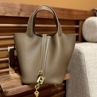 送料無料 エルメス ピコタンロック 本物 トートバッグ PM18 erp19169 送料無料 エルメス ピコタンロック 本物 トートバッグ PM18 erp19169
