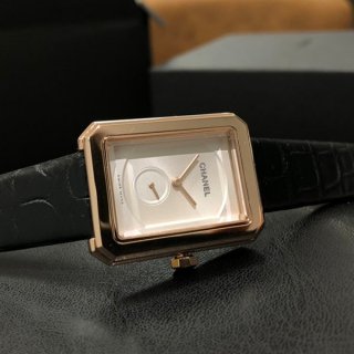 シャネル ボーイフレンド 本物 ラージモデル ベージュゴールド キルティングパターンカーフスキン ストラップ H6589 シャネル ボーイフレンド 本物 ラージモデル ベージュゴールド キルティングパターンカーフスキン ストラップ H6589