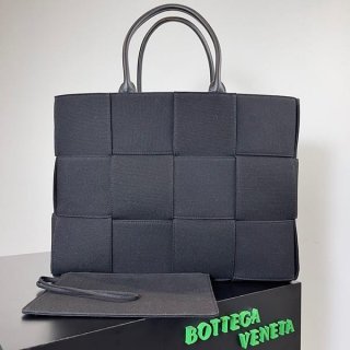 セレブ多数愛用ボッテガ ヴェネタ 本物 ラージ アルコ トートバッグ キャンバス boh76836 セレブ多数愛用ボッテガ ヴェネタ 本物 ラージ アルコ トートバッグ キャンバス boh76836