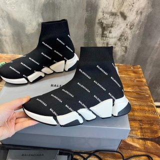 バレンシアガ スピードトレーナー 本物 プリントロゴ ニット スニーカー baz41662 バレンシアガ スピードトレーナー 本物 プリントロゴ ニット スニーカー baz41662