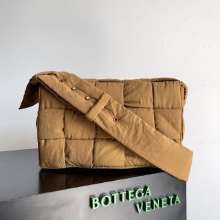 高品質ボッテガヴェネタ リナイロン ショルダーバッグ 本物 boi09636 高品質ボッテガヴェネタ リナイロン ショルダーバッグ 本物 boi09636