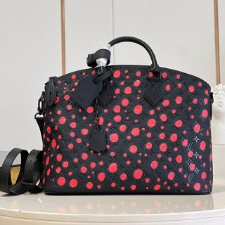ルイヴィトン × YK 草間彌生 コラボ LOCK IT バッグ 本物 黒赤 たっぷり収納 M21676 ルイヴィトン × YK 草間彌生 コラボ LOCK IT バッグ 本物 黒赤 たっぷり収納 M21676