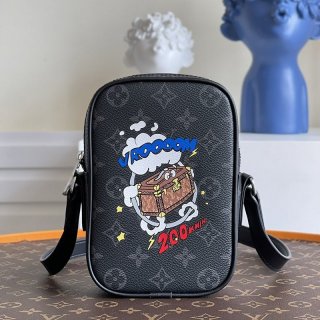 日本未入荷 ルイヴィトン新作モノグラム エクリプス 本物 ダヌーヴ M45928 日本未入荷 ルイヴィトン新作モノグラム エクリプス 本物 ダヌーヴ M45928