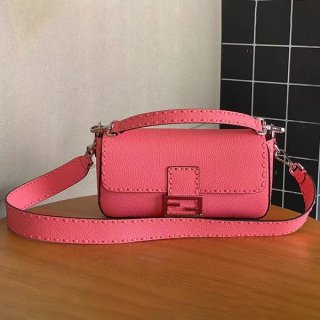 確保済みフェンディ 本物 バゲット ピンク セレリア バッグ 8BR600 ANT2F191J 確保済みフェンディ 本物 バゲット ピンク セレリア バッグ 8BR600 ANT2F191J