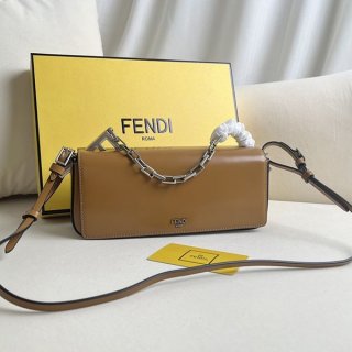 【新作2024AW】フェンディ ファースト 本物サイト バッグ 8BS072 【新作2024AW】フェンディ ファースト 本物サイト バッグ 8BS072