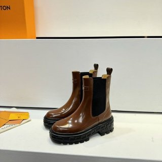 超話題!ルイヴィトン レザーアンクルブーツ 本物 LVボブールライン vuz82139 超話題!ルイヴィトン レザーアンクルブーツ 本物 LVボブールライン vuz82139