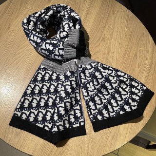 ☆超人気☆ディオール マフラー コピー★Very掲載★ヴァージンウール素材ストール deu83390 ☆超人気☆ディオール マフラー コピー★Very掲載★ヴァージンウール素材ストール deu83390