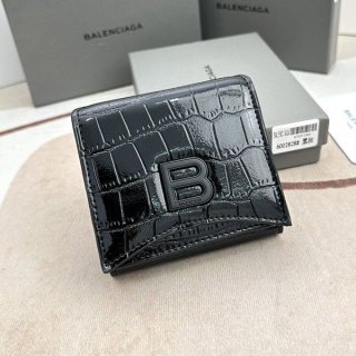 ★追跡付き発送で安心バレンシアガ 本物 クロコダイル型押し ミニウォレット bay00612 ★追跡付き発送で安心バレンシアガ 本物 クロコダイル型押し ミニウォレット bay00612