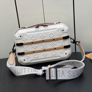 高級ブランド ルイヴィトン コピー フューチャー トランク vuu23394 高級ブランド ルイヴィトン コピー フューチャー トランク vuu23394
