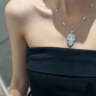 世界中で大人気ブルガリ セルペンティ ネックレス 本物 Buh59217 世界中で大人気ブルガリ セルペンティ ネックレス 本物 Buh59217