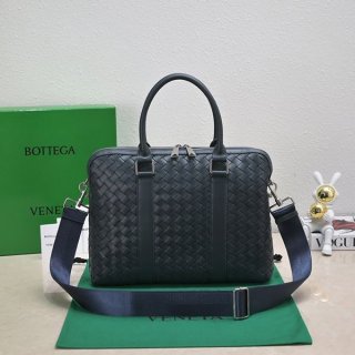 ボッテガ ヴェネタ イントレチャート ブリーフケース本物【人気商品】 bou42669