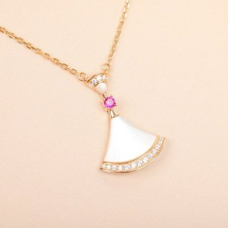 ブルガリ ディーヴァ ドリーム ネックレス コピー Buq44238 ブルガリ ディーヴァ ドリーム ネックレス コピー Buq44238